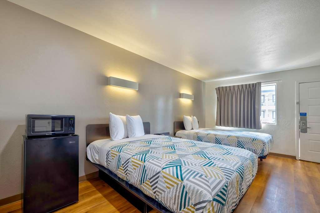 Motel 6-Bryan, Tx - College Station Room photo